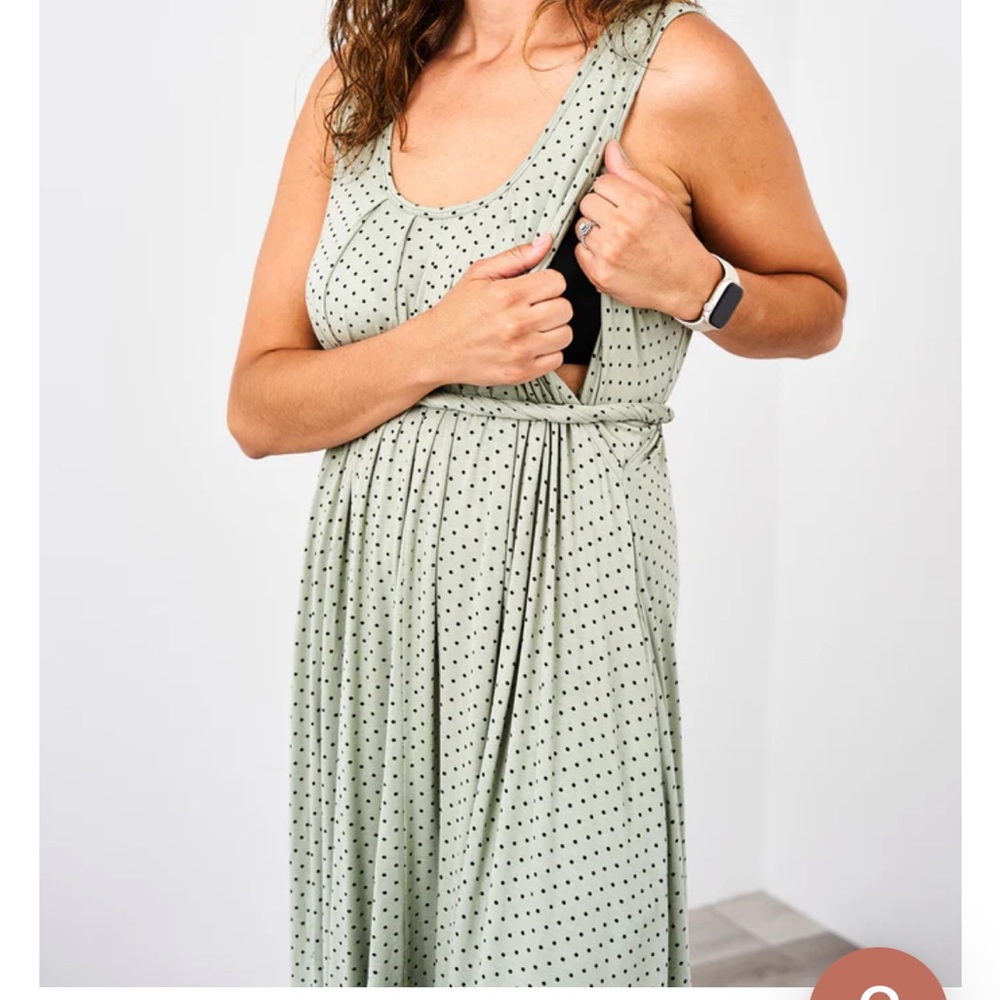 NWT Latched Mama Porcelain Dot Pleated Dress- Standard - Picture 2 of 4